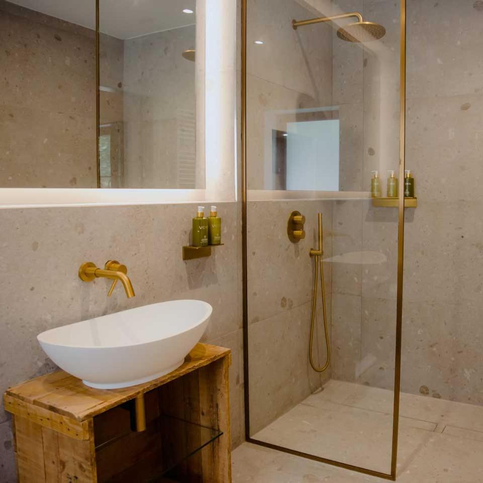 The Deerstone Luxury Eco Hideaway Laragh Quarto foto